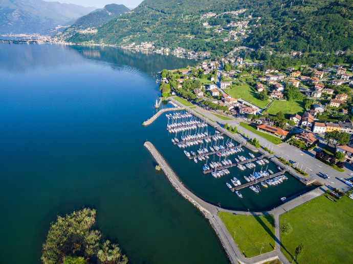 Goes to open air - Gera Lario