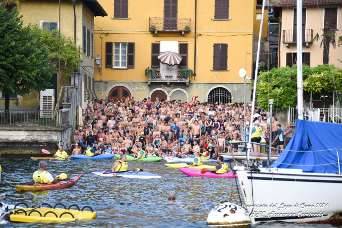 Traversata del lago di Como