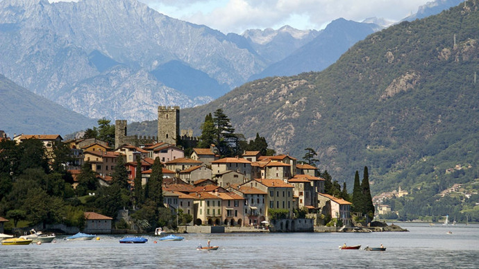 Castles and fortifications around Lake Como