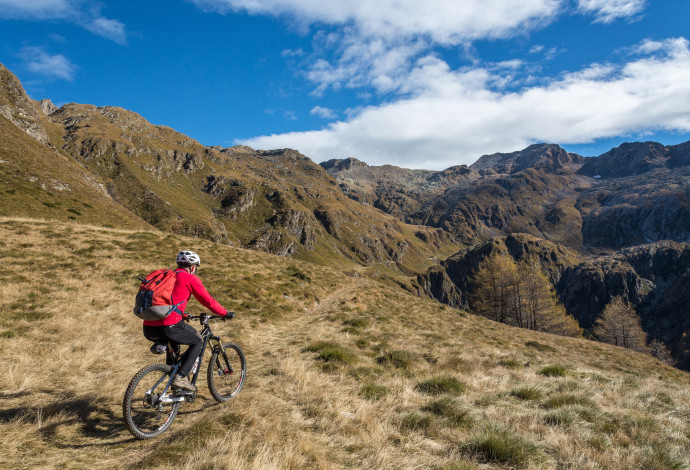 Cycling from Aprica to Val Belviso