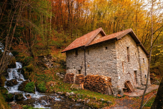 Il mulino di Bragolegia e le sue cascate