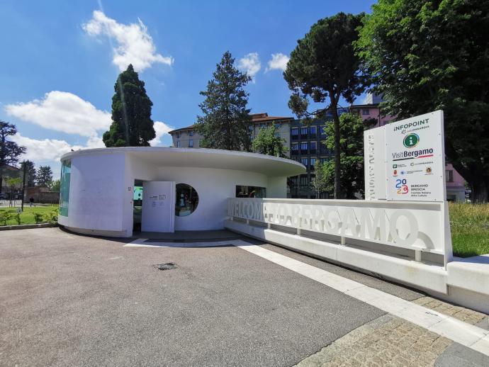 Bergamo_EsternoInfopoint_BergamoBassa_VisitBergamo