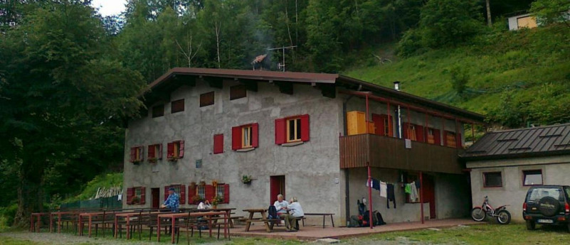 RIFUGIO RIVA