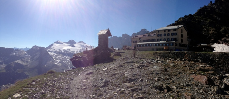 RIFUGIO MARINELLI BOMBARDIERI