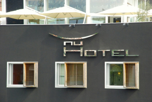 NU HOTEL