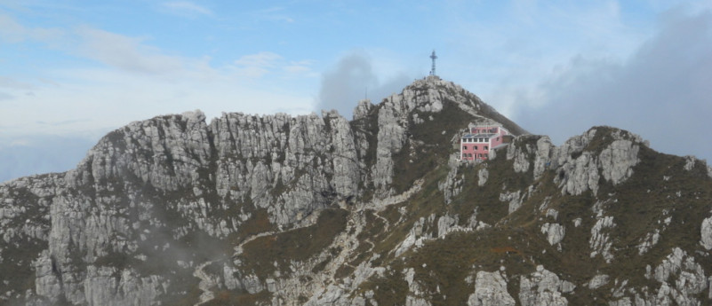 RIFUGIO AZZONI