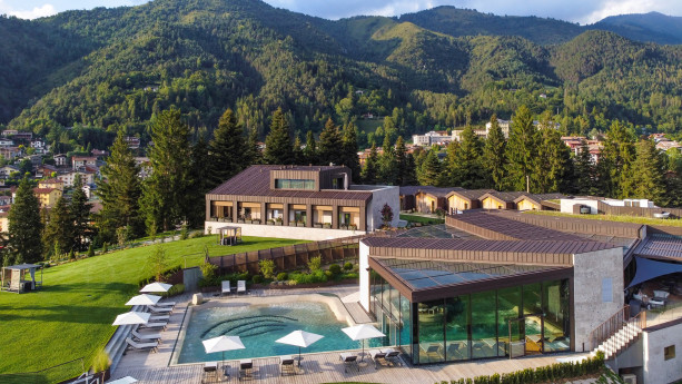 COLLINA LUXURY RELAIS