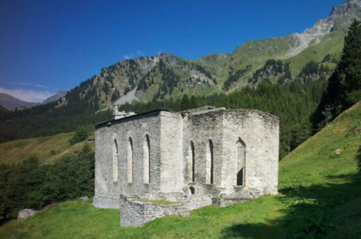 Hospitia - Mille anni di accoglienza e ospitalità sulle Alpi Hospitia - Mille anni di accoglienza e ospitalità sulle Alpi