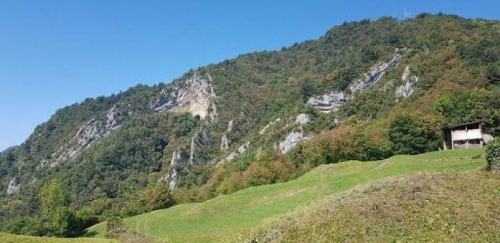 Le contrade storiche di Zogno Le contrade storiche di Zogno