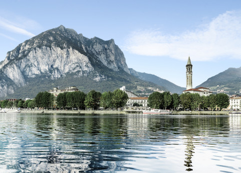 Stagione Teatrale 2022-2023 a Lecco Stagione Teatrale 2022-2023 a Lecco