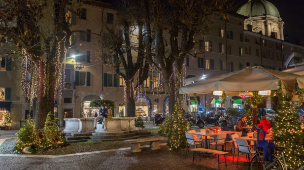 Mercatini, presepi e addobbi natalizi in provincia di Brescia