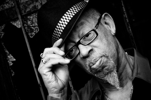 Concerto: Arthur Miles & Giorgio Khawam Trio