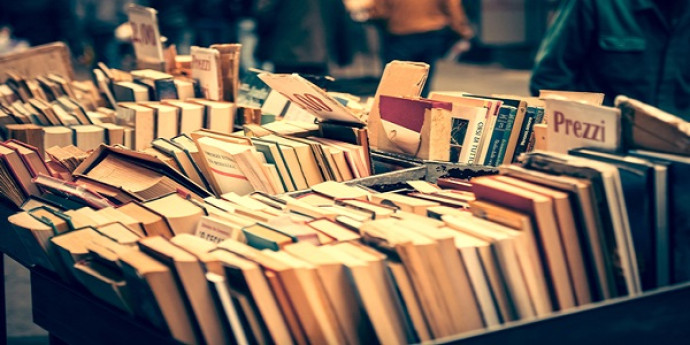 Mercatino dei libri usati