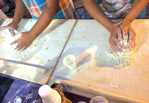 Laboratorio mani in pasta
