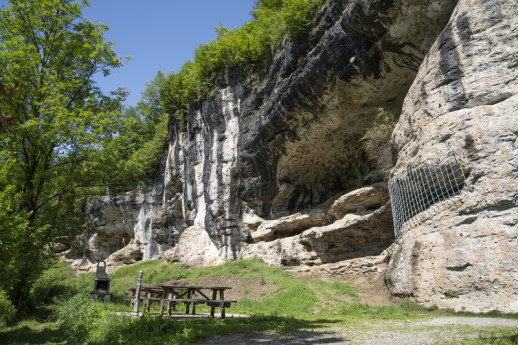 Scalata in falesia e merenda del climber