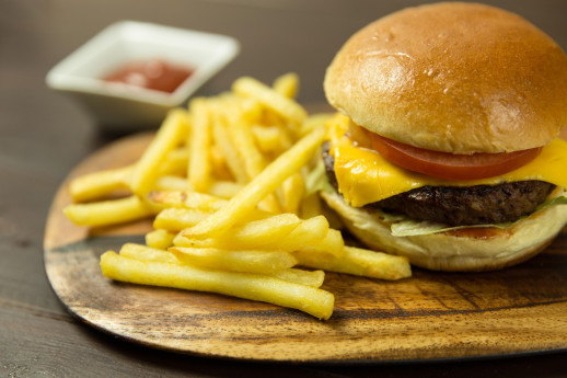 Burger Night - Lake Como Adventure Park