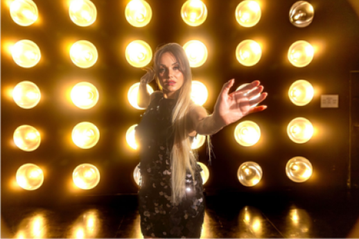 Neja live dance