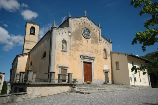 Visita alla chiesa di Santa Maria Assunta Visita alla chiesa di Santa Maria Assunta