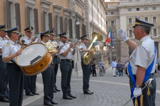 Bande in Piazza