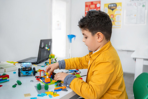 Laboratorio Lego: costruire e programmare II