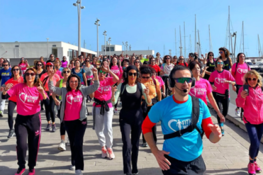 FitnessWalk a Como sul lungolago al tramonto