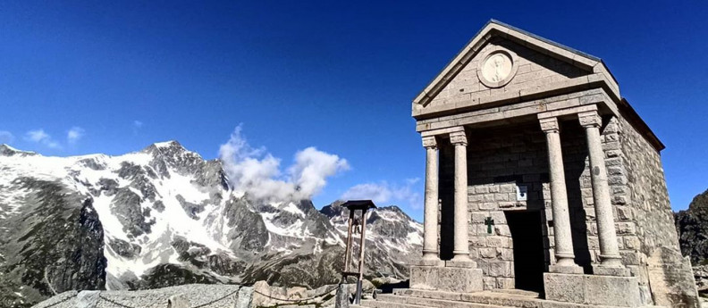 Valle Camonica monumenti ai caduti Rif. Garibaldi