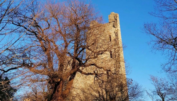 Velate, sulla via di Santa Maria del Monte