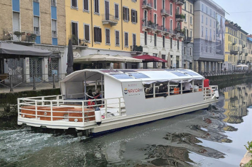 Navigami: navigazione sui navigli di Milano Navigami: navigazione sui navigli di Milano