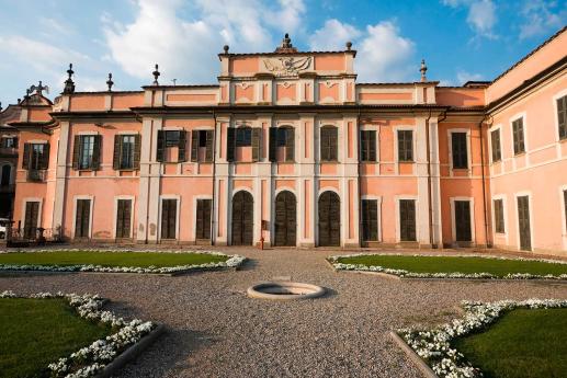 Monument Varese, what to see