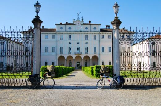 10 itineraries to explore Lombardy by Bike