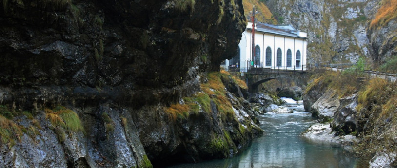 In moto tra Val Brembana, Val Taleggio e Valsassina 