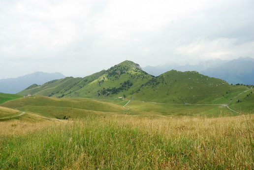 Dal Pianone al Rifugio Parafulmine 