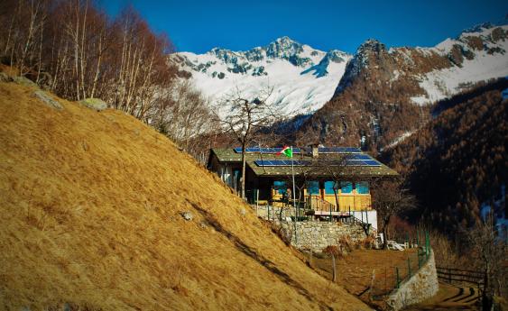 Along the Tracciolino to the Frasnedo Refuge
