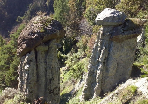 The earth pyramids of Postalesio