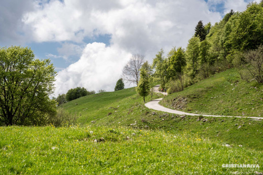 Trekking from Pizzino to Gherardi mountain hu