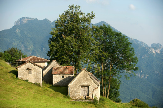I borghi di Sottochiesa e Pizzino