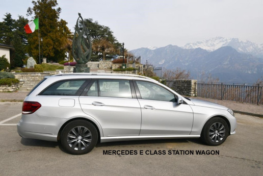 Transfer to and from Como train station and Como City centre. ( Up to 4 passengers + luggage ).