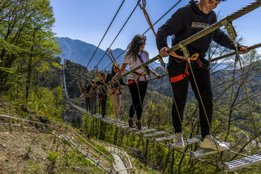 Ponte nel Sole - il ponte tibetano ti aspetta a Dossena!!