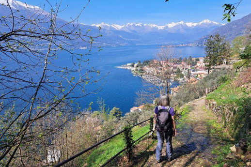 Vezio Castle and the Sentiero del Viandante Path: guided trek from Varenna to Bellano