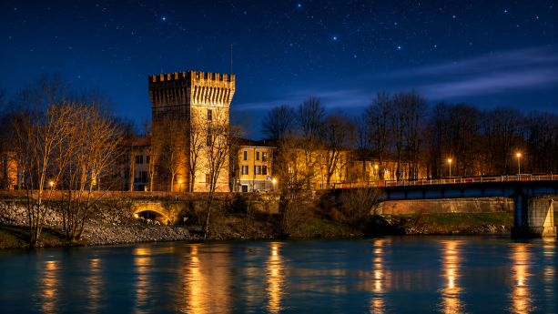 Il borgo di PIZZIGHETTONE (CR) sotto le stelle