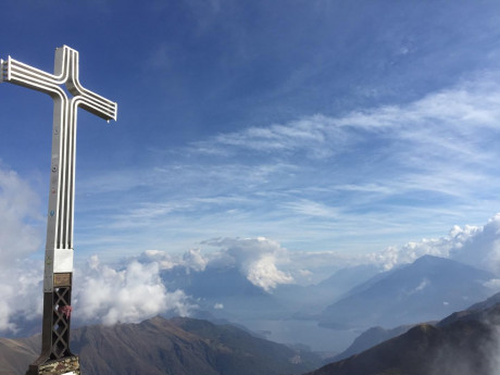 dal passo giovo al pizzo di gino valle albano lago di como