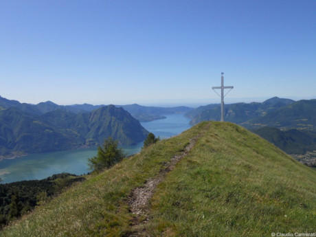 https://visitlakeiseo.info/ Bossico in bici