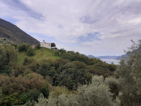 Chiesa di San Fermo - Ph. visitlakeiseo.info