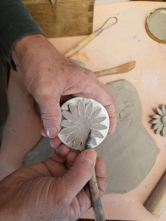 mani e ceramica