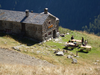 RIFUGIO TRONA SOLIVA