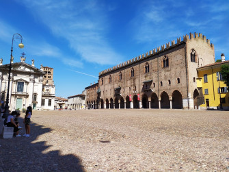 CRISTINA BAROZZI MANTOVA ARTE E TURISMO CRISTINA BAROZZI MANTOVA ARTE E TURISMO