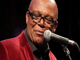 Concerto con Ronnie Jones Concerto con Ronnie Jones
