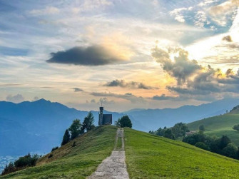 Escursione al Monte Blum con lunch box in quota