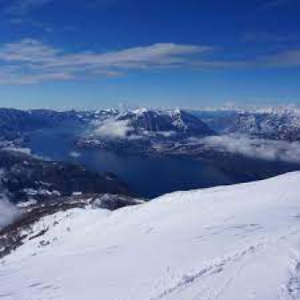 Ciaspolata all'Alpe Giumello con le guide alpine del Lario e delle Grigne 