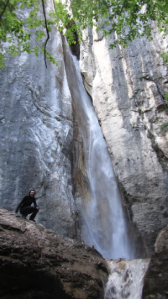 Camminata rinfrescante alla cascata del Cenghen: il gioiello delle Grigne